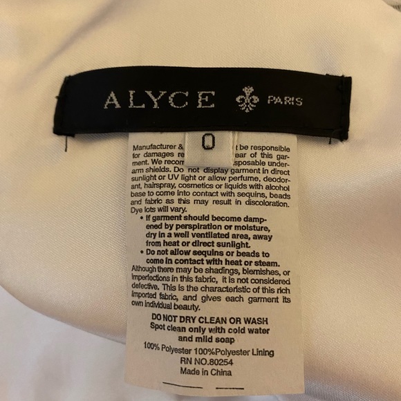 Alyce Paris Size 0 White Jeweled Formal Gown - Picture 4 of 10